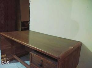 Office Desk - Good Condition & Durable - Sagwan Wood - 