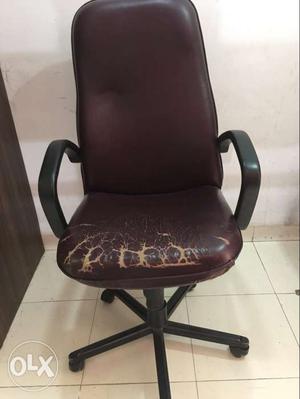 Office chair. contact only genuine buyer