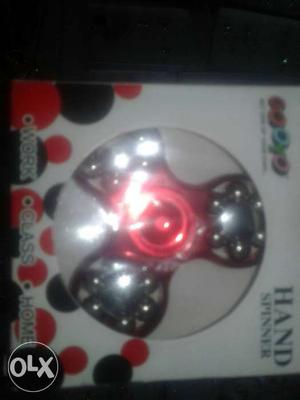 Red Tri-spinner With Box