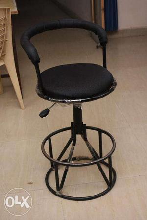 Round Parlour chair