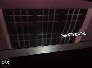 Sony Bravia 32 Inch Lcd (Lines Appearing While
