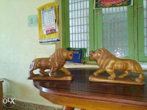 Teek Wood two pieces Lion Figurines