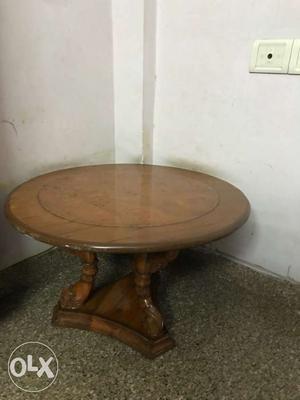 Wooden coffee table, good condition