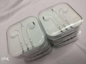 Apple original headset available pack for lower price from