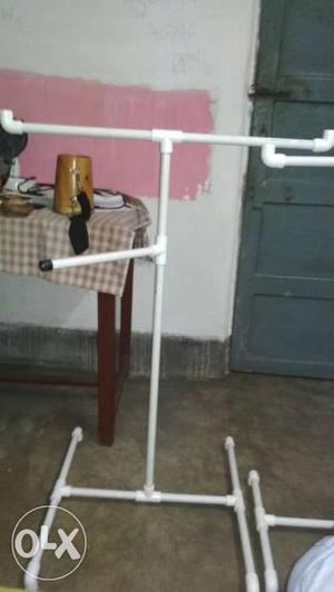 Bird stand for sell