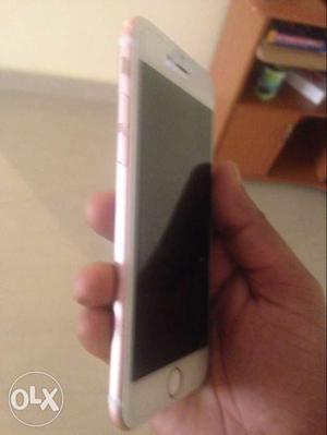 I phone 6s 64gb rose gold in good condition with