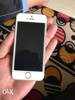 Iphone 5s 32 gb 2year used Urgent sell No bill