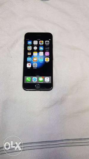 Jet Black Apple iPhone6 64gb in mint condition if