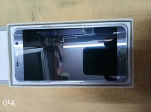 New condition Samsung note 5 32gb single sim available with