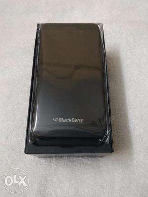 New fresh blackberry z10 4g lte available with full box kit