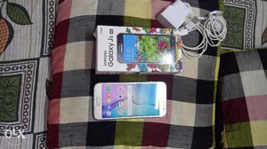 Samsung j5 4g handset