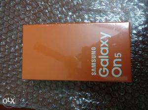 Sealed Samsung on5 available with flipkart bill and one yr