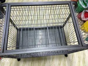 Small bread new dog cage.3feet long.32inch