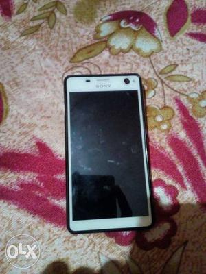 Sony c4 only mobile nice mobile 2gb ram 16gb