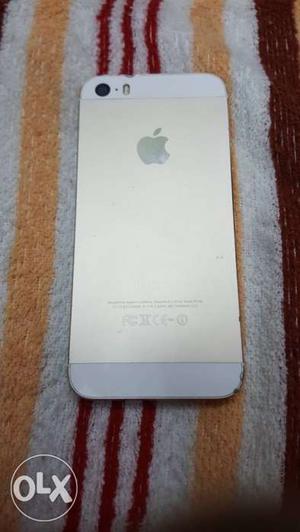 Used apple iphone 5s 16gb spacegrey AND GOLDavailable with