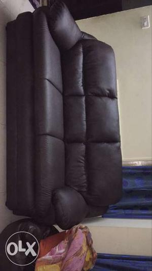 3+1+1 seater sofa in very good condition