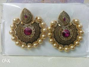 Aliya Bhatt's Favorite !! 1 pair of Earrings at 300Rs - Hir