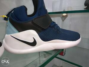 Blue, White And Black Nike Low Tops Sneaker Brand New