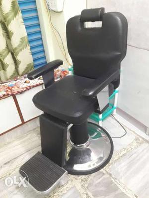 Eyebrow chair and hair wash chair for sale.