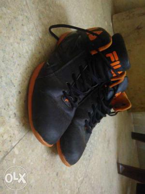 Fila high ankle basketball shoes, shoe size -10