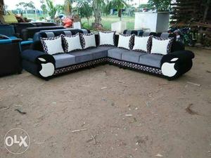 Gray And Black Padded Sectional Sofa