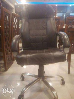 MD Chair for Office or Restaurant