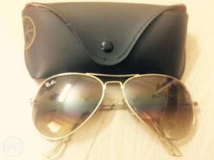 New rayban branded goggles high rich quality want to sal