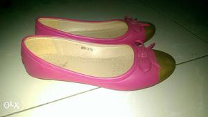 Pink Ballerinas with golden front; size 37