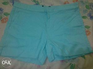 Two new shorts size 30 one piece worth Rs 200 two