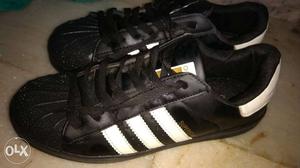 Adidas superstar Uk 8 size..six