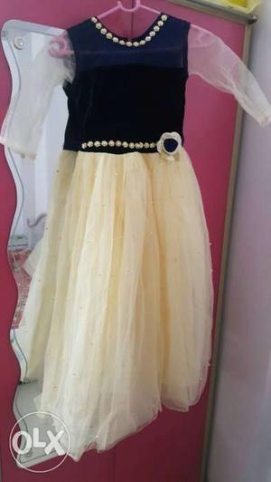 Best net long frock with best cheap rate..