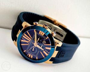 Blue And golden dial with silicon strap