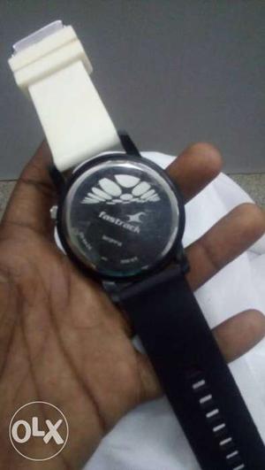 Fastrack..branded..and urgent sale..