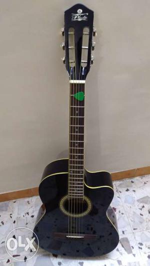 Guitar within warranty period excellent condition