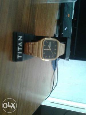 It is new n good in condition I just sell branded