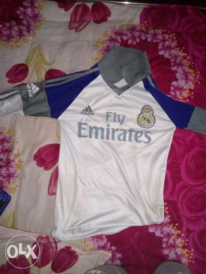 Itz new Jersey and original real madrid's