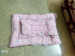 Kids bed with good condition