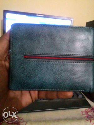 Marques wallet,, With box,,, excellent