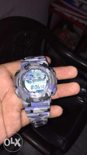 New watch With led light water proof