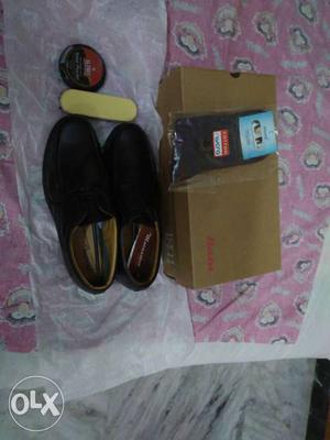 Pair Of Black Leather Dress Shoes With Shoe Box