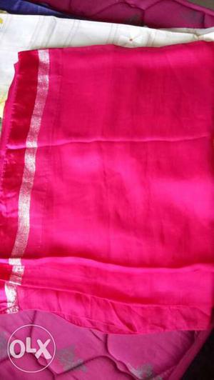 Sari dark pink strawberry colour