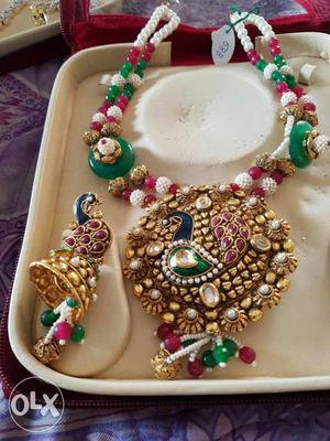 Temple jewelry at 40% discount. Only genuine