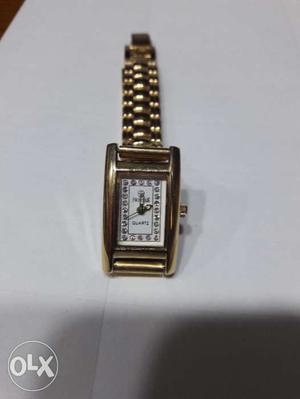 Used Ladies Swistar Quartz Wrist Watch In Excellent