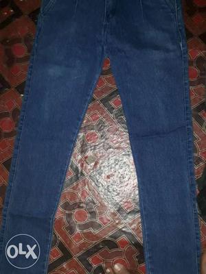 32 size blue jeans