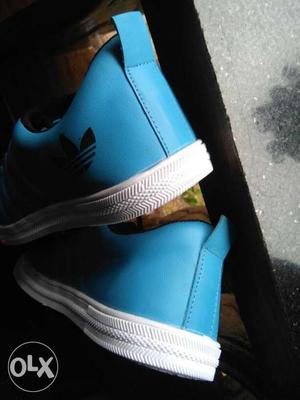 Adidas shoes fresh pis not used 8th size