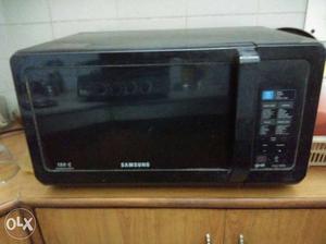 Black Samsung Microwave Oven
