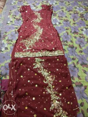 Cherry red pure suit with heavy embroidered