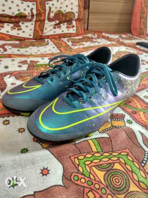 Nike mercurial veloce 2 with box.Size is UK/India
