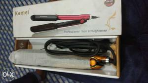 Red And Black Kemei Hair Straightening With Box