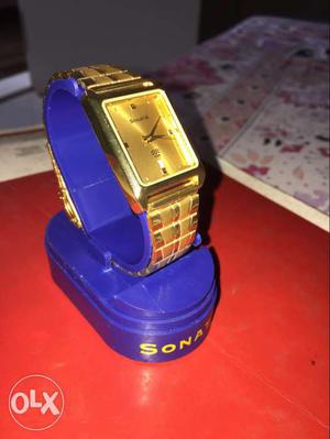 Sonata new watch packed piece.In best condition